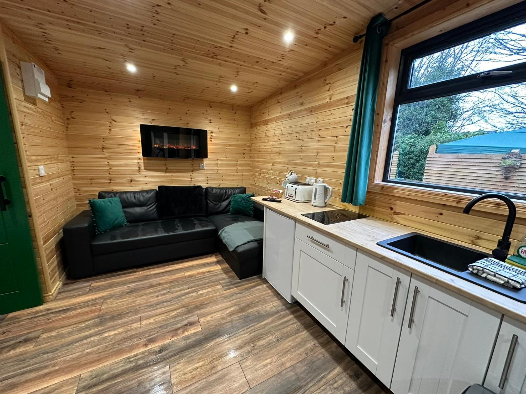 Campsite The Secret Garden - Hot Tub North Coast Garvagh