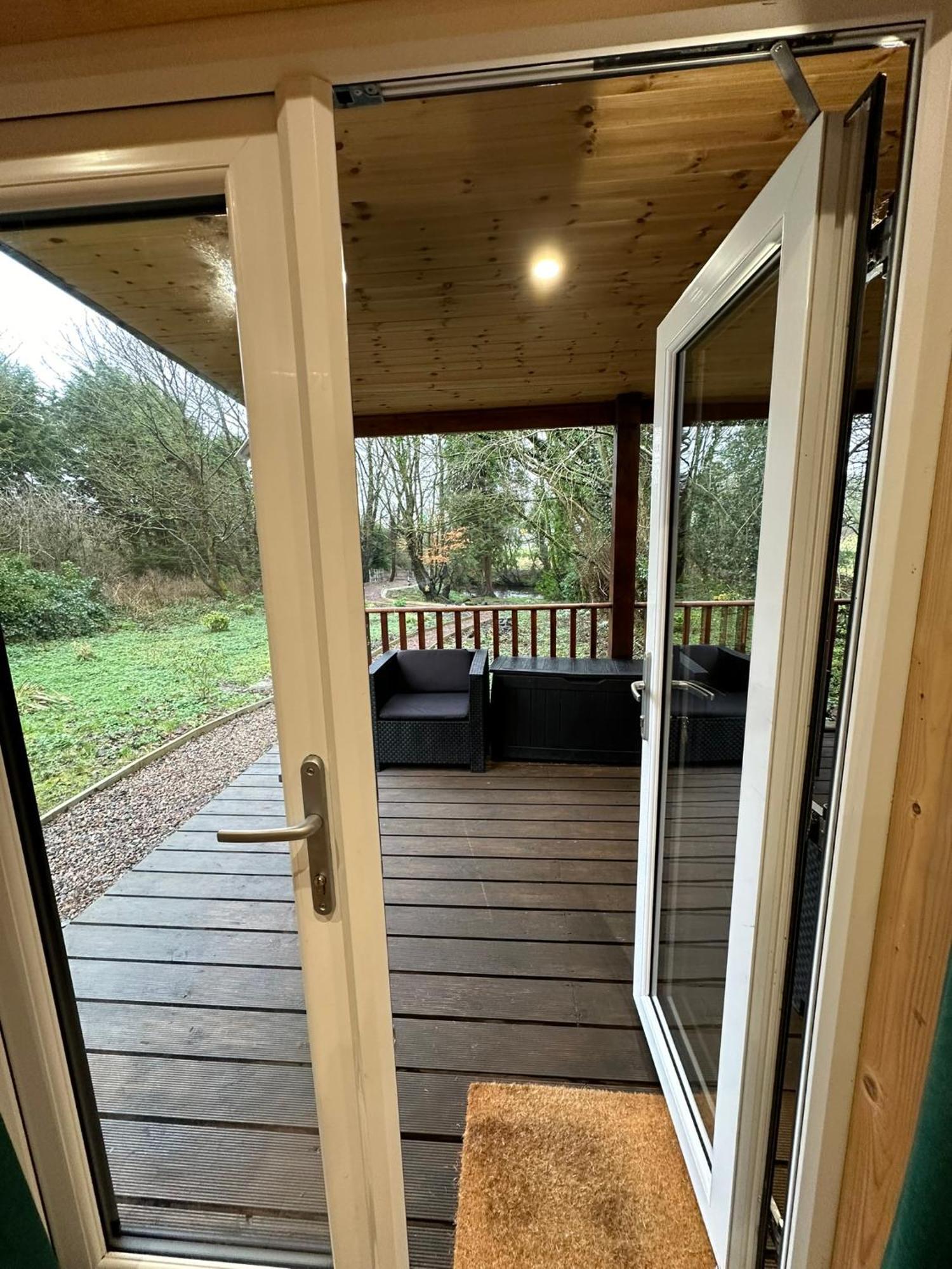 The Secret Garden - Hot Tub North Coast Campsite Garvagh